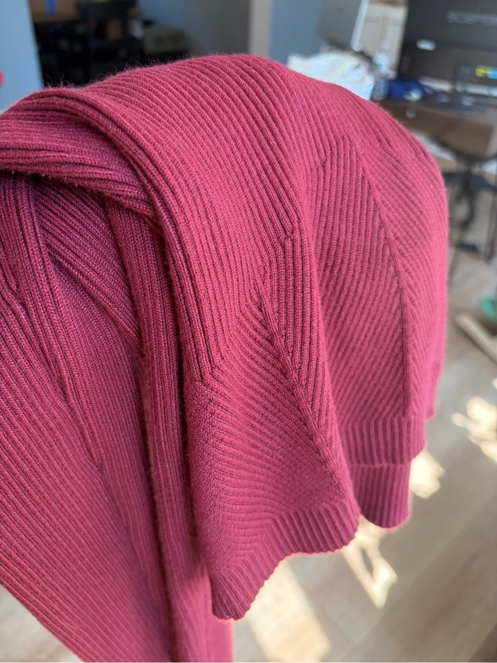 Abercrombie & Fitch Burgundy Ribbed Scoop Neck Sweater Top Small - Picture 6 of 8